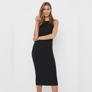 39. NWT AWARE  Black Sleeveless Dress